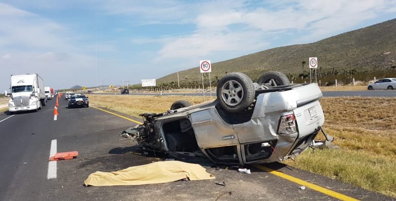 Accidente mortal en carretera a Matehuala deja 4 muertos - El Radar.mx